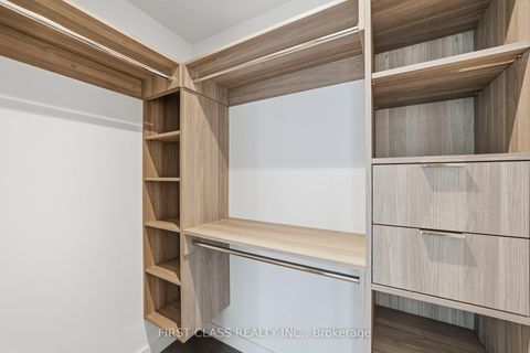 Photo 1 at 815 - 27 McMahon Drive, Bayview Village, Toronto