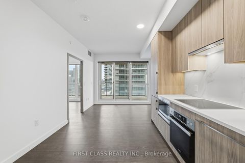 Photo 11 at 815 - 27 McMahon Drive, Bayview Village, Toronto