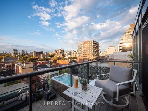 Photo 31 at Ph1 - 533 Richmond Street W, Waterfront Communities C1, Toronto