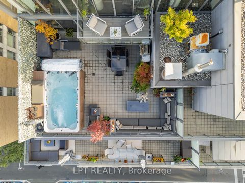 Photo 38 at Ph1 - 533 Richmond Street W, Waterfront Communities C1, Toronto