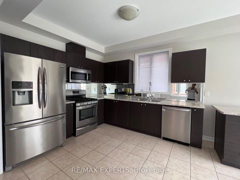 Photo 6 at 2205 Dawson Crescent, Alcona, Innisfil