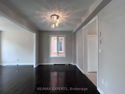 Photo 8 at 2205 Dawson Crescent, Alcona, Innisfil