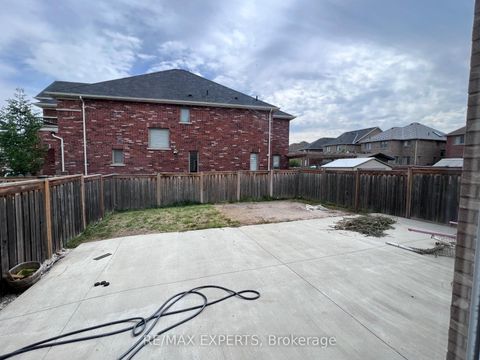 Photo 33 at 2205 Dawson Crescent, Alcona, Innisfil