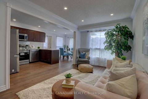 Photo 13 at 40 Doncaster Crescent, Newcastle, Clarington