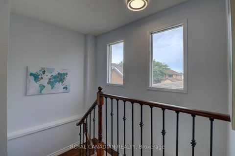 Photo 17 at 40 Doncaster Crescent, Newcastle, Clarington