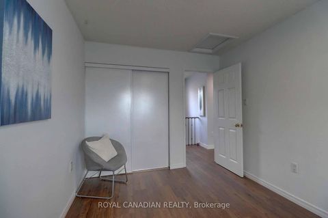 Photo 19 at 40 Doncaster Crescent, Newcastle, Clarington