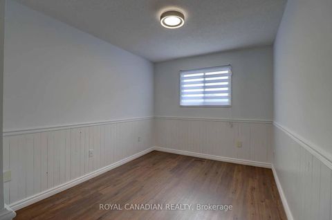 Photo 20 at 40 Doncaster Crescent, Newcastle, Clarington