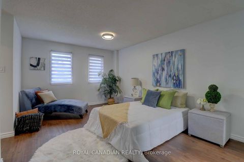 Photo 23 at 40 Doncaster Crescent, Newcastle, Clarington