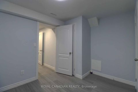 Photo 30 at 40 Doncaster Crescent, Newcastle, Clarington