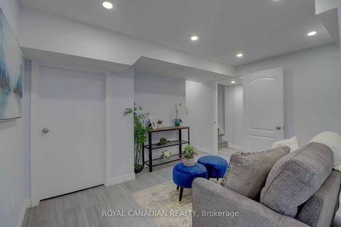 Photo 31 at 40 Doncaster Crescent, Newcastle, Clarington