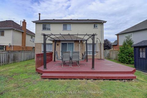 Photo 39 at 40 Doncaster Crescent, Newcastle, Clarington