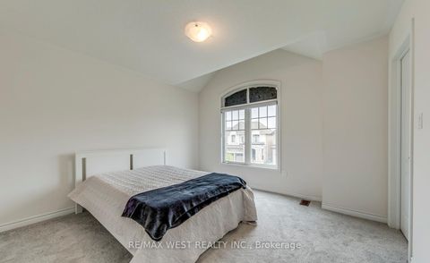 Photo 45 at 286 Danny Wheeler Boulevard, Keswick North, Georgina