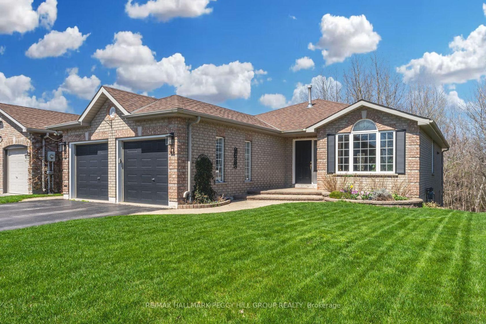 44 Nicklaus Drive, East Bayfield, Barrie photo 2