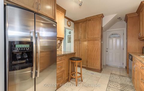 Photo 14 at 56 Panmure Crescent, Bendale, Toronto