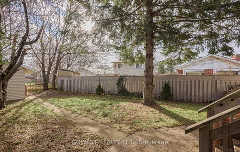 Photo 33 at 56 Panmure Crescent, Bendale, Toronto