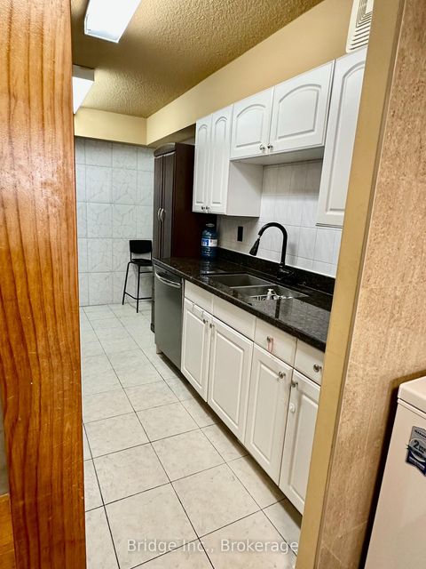 Photo 11 at 405 - 10 Tobermory Drive, Black Creek, Toronto