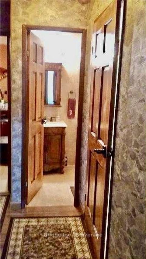 Photo 16 at 405 - 10 Tobermory Drive, Black Creek, Toronto