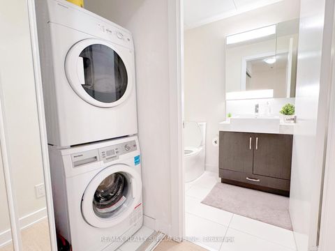 Photo 11 at 905 - 15 Beverley Street, Chinatown, Toronto