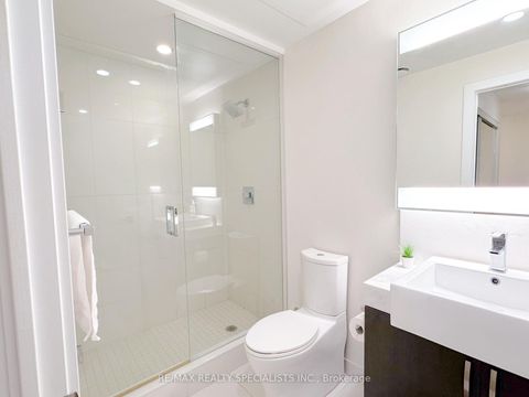 Photo 13 at 905 - 15 Beverley Street, Chinatown, Toronto