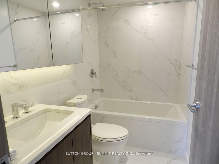 Photo 10 at 1908 - 25 McMahon Avenue, Bayview Village, Toronto