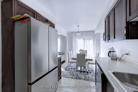 Photo 15 at 88 Banbrooke Crescent, Summerhill Estates, Newmarket