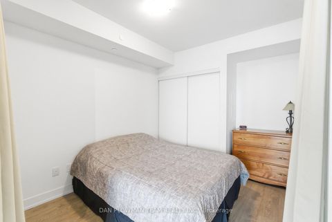 Photo 12 at 1121 - 2550 Simcoe Street N, Windfields, Oshawa