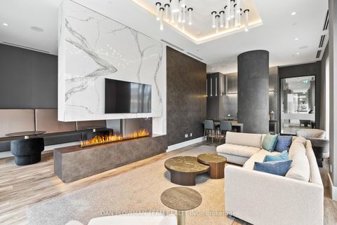 Photo 20 at 1121 - 2550 Simcoe Street N, Windfields, Oshawa