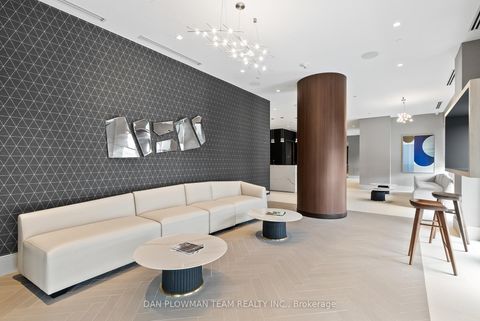 Photo 26 at 1121 - 2550 Simcoe Street N, Windfields, Oshawa