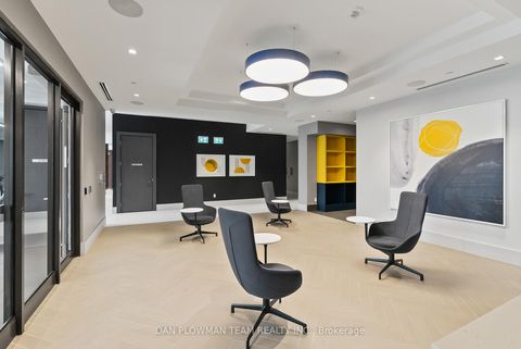 Photo 27 at 1121 - 2550 Simcoe Street N, Windfields, Oshawa