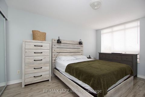 Photo 13 at 208 - 8 Mondeo Drive, Dorset Park, Toronto