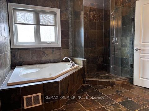 Photo 9 at 462 Worthington Avenue, Oak Ridges Lake Wilcox, Richmond Hill