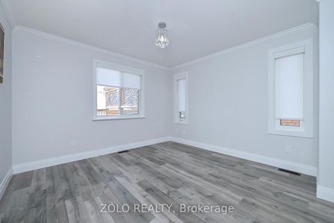 Photo 11 at 10 St. Bruno's Circle, Ardagh, Barrie