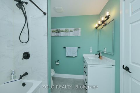 Photo 13 at 10 St. Bruno's Circle, Ardagh, Barrie