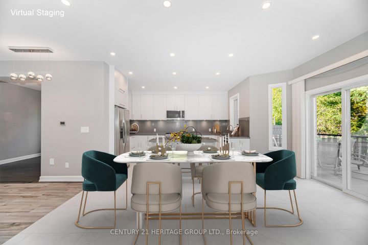 Photo 10 at 6 Vitlor Drive, Oak Ridges, Richmond Hill