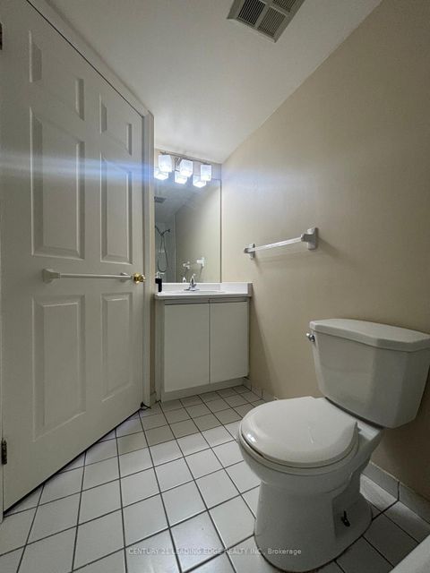 Photo 11 at 1901 - 7 Concorde Place, Don Mills, Toronto