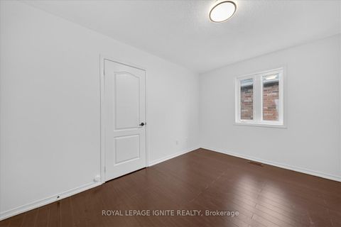 Photo 21 at 66 Alfred Paterson Drive, Greensborough, Markham