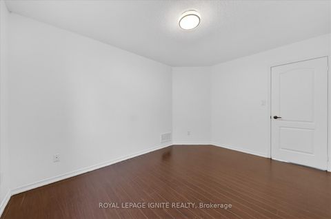 Photo 22 at 66 Alfred Paterson Drive, Greensborough, Markham