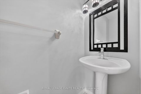 Photo 27 at 66 Alfred Paterson Drive, Greensborough, Markham