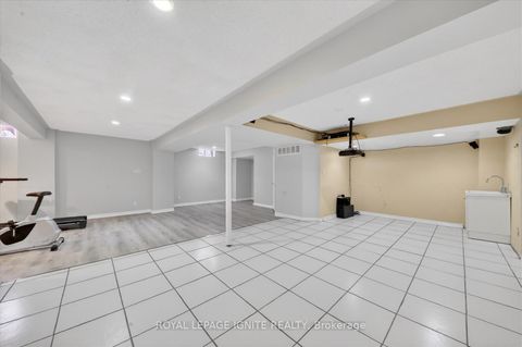 Photo 37 at 66 Alfred Paterson Drive, Greensborough, Markham