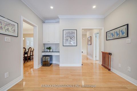 Photo 14 at 4662 Dundas Street W, Humber Valley, Toronto