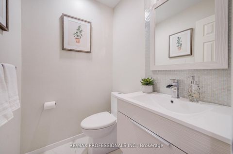 Photo 16 at 4662 Dundas Street W, Humber Valley, Toronto