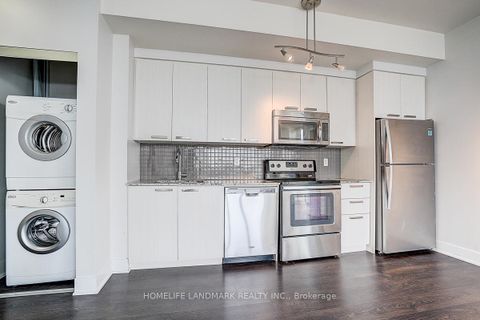 Photo 13 at 3004 - 88 Sheppard Avenue E, Willowdale East, Toronto