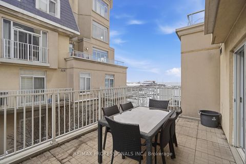 Photo 19 at 579 - 36 Stadium Road, Niagara, Toronto