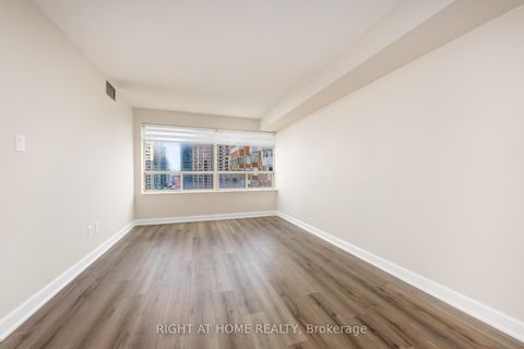 Photo 19 at PH104 - 335 WEBB Drive, City Centre, Mississauga