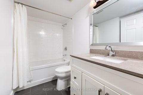 Photo 27 at PH104 - 335 WEBB Drive, City Centre, Mississauga