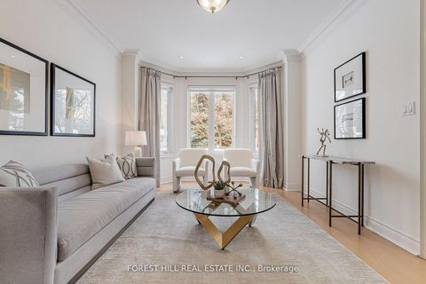 Photo 8 at 16 Northwood Drive, Newtonbrook East, Toronto