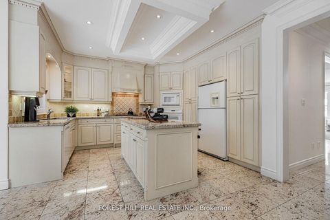 Photo 18 at 16 Northwood Drive, Newtonbrook East, Toronto