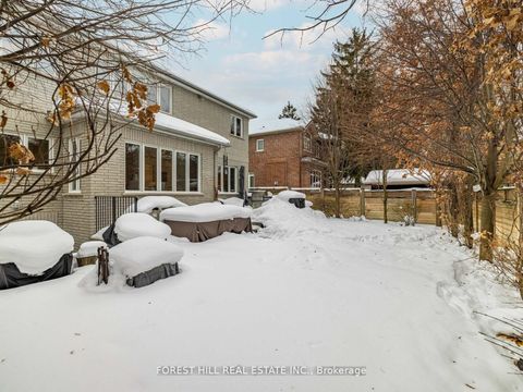 Photo 40 at 16 Northwood Drive, Newtonbrook East, Toronto