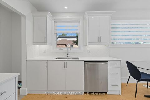 Photo 12 at 74 St Hubert Avenue, East York, Toronto