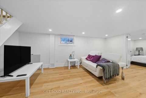 Photo 23 at 74 St Hubert Avenue, East York, Toronto